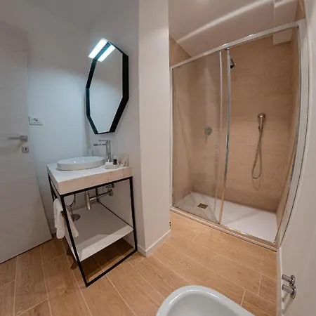 Tergestroom & Boutique 2* Triest