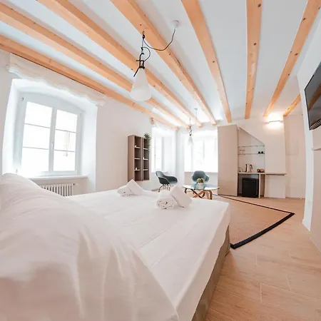 Hotel apartamentowy Tergestroom & Boutique